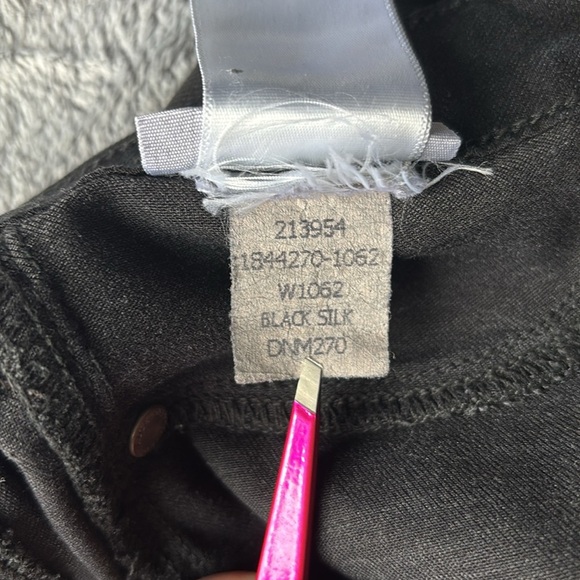 PAIGE Verdugo Ankle Black Silk Coated Skinny Jean Size 27 EUC - Picture 6 of 10